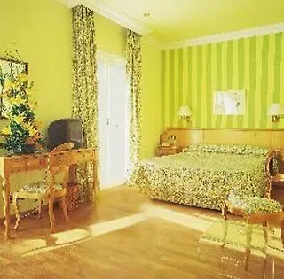 ***  Hotel Regencia Colón Barcelona España