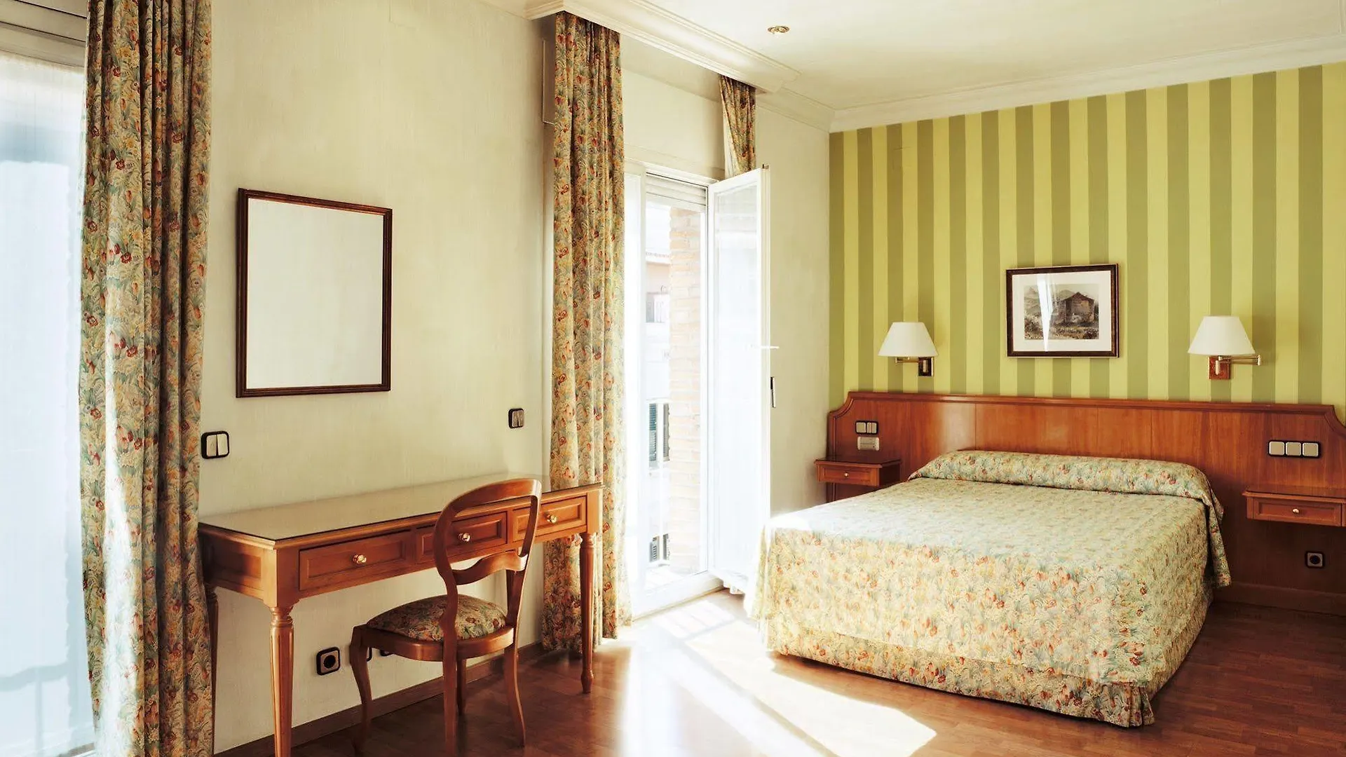 Hotel Regencia Colón Barcelona